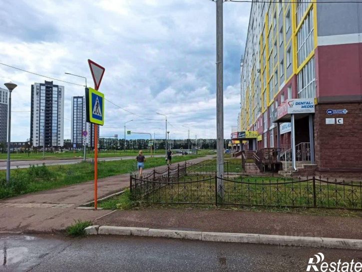 Помещение свободного назначения пр-кт Октября, 48,  д. 48