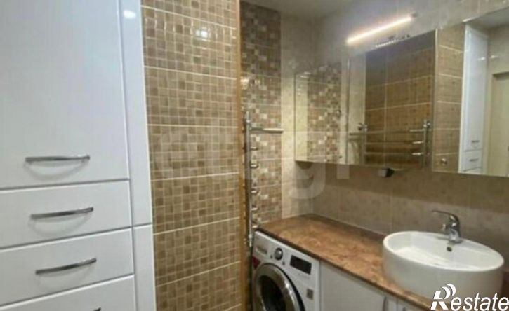 3-комн квартира улица Строителей, 18,  д. 18