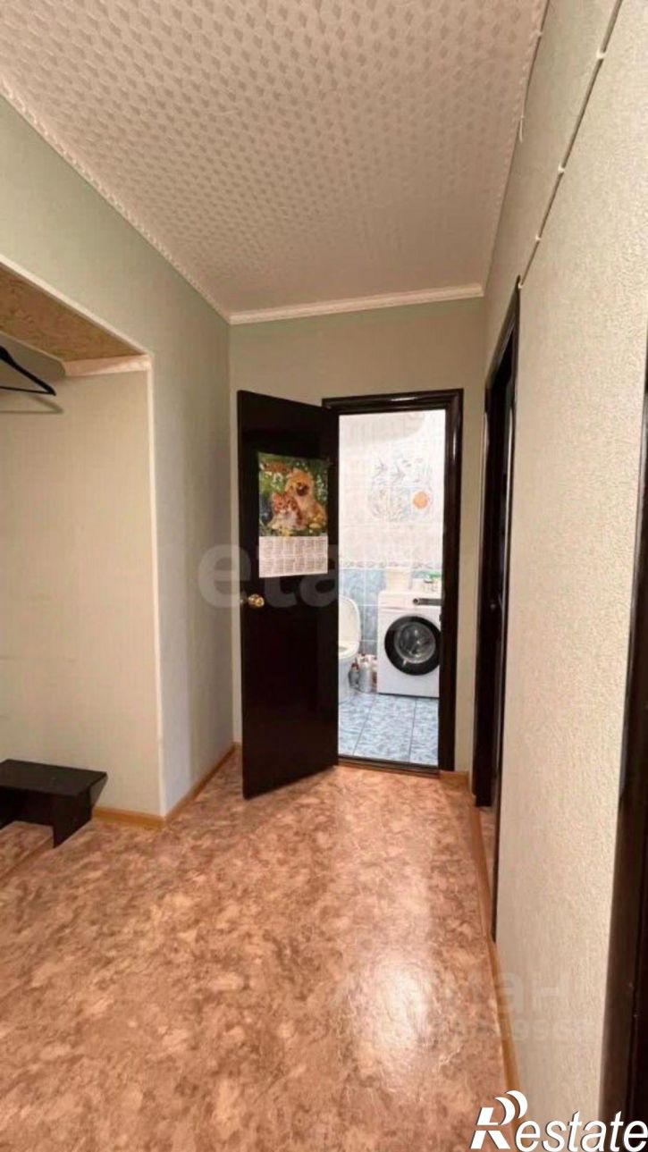 3-комн квартира ул Артема, 100,  д. 100