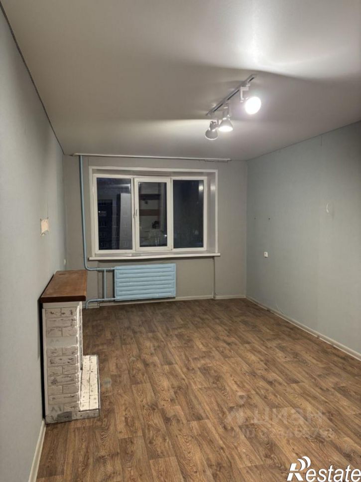 2-комн квартира ул Артема, 5,  д. 5