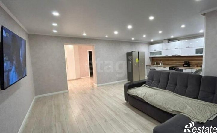 2-комн квартира проспект Октября, 83,  д. 83