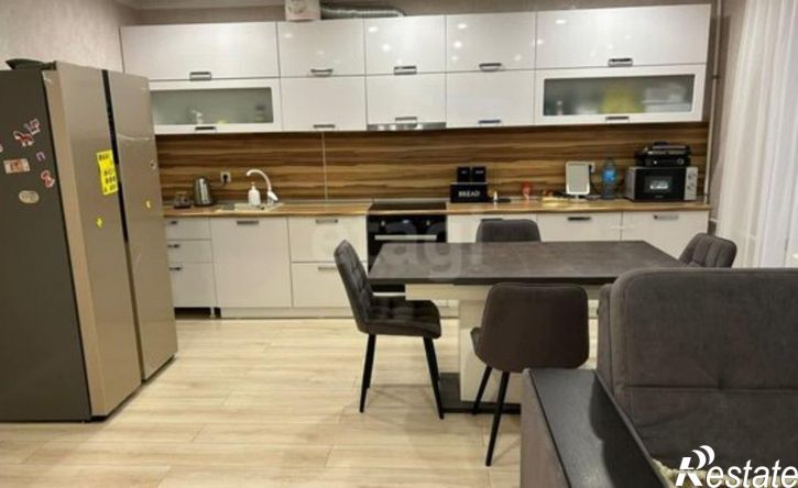 2-комн квартира проспект Октября, 83,  д. 83