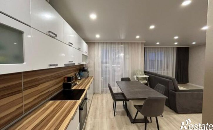 2-комн квартира проспект Октября, 83,  д. 83