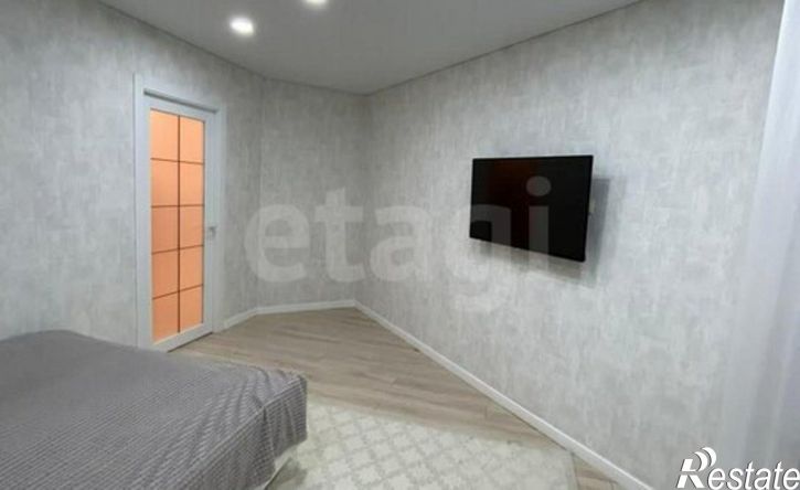 2-комн квартира проспект Октября, 83,  д. 83