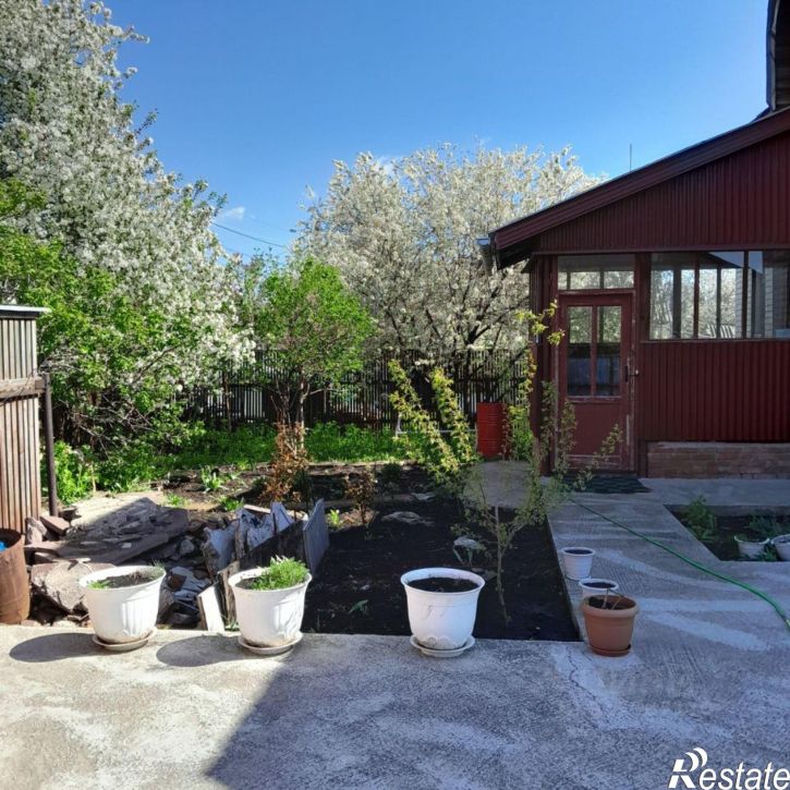 Коттедж/дом улица Остров Свободы, 11,  д. 11