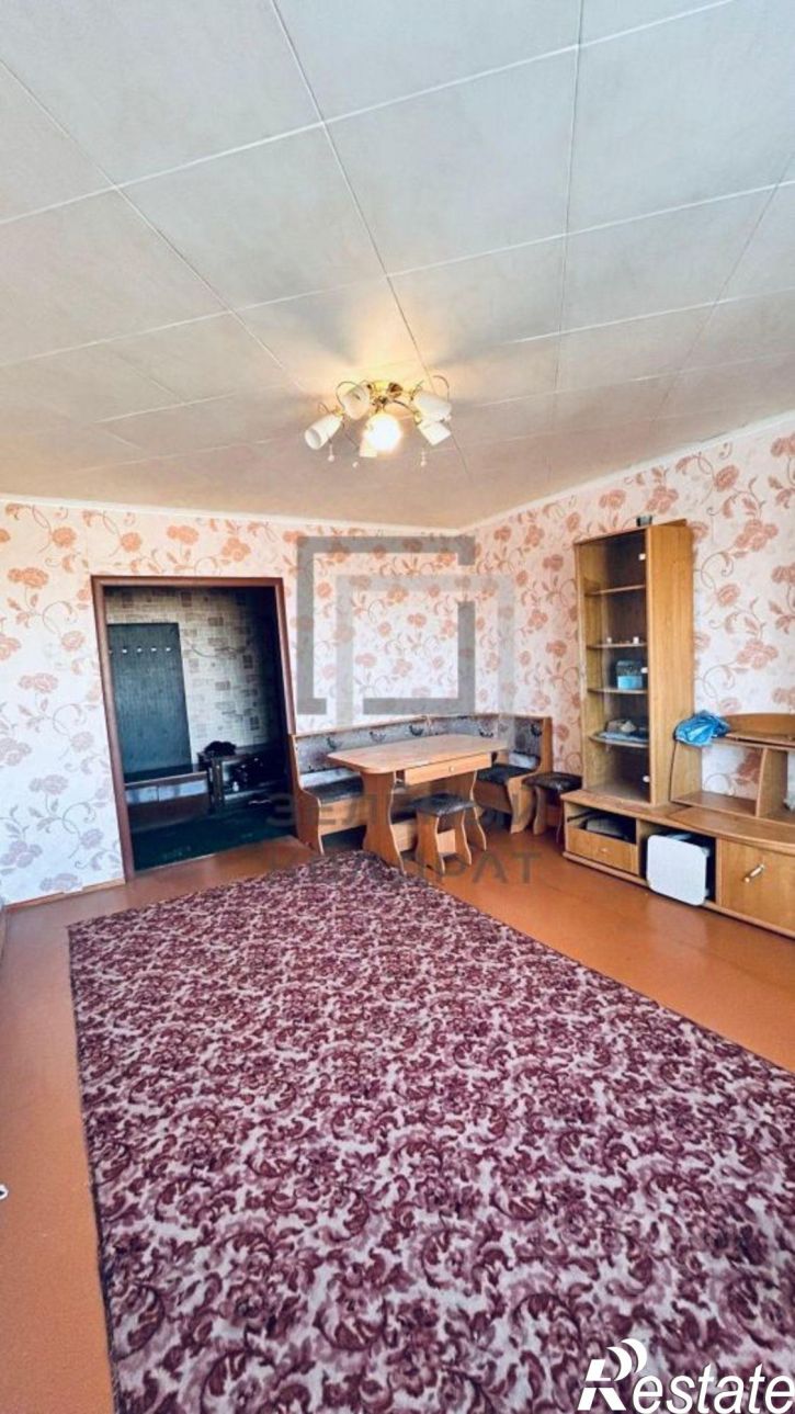 3-комн квартира улица Сакко и Ванцетти, 63,  д. 63