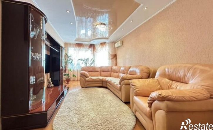 2-комн квартира улица 7 Ноября, 103,  д. 103