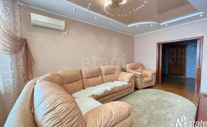 2-комн квартира улица 7 Ноября, 103,  д. 103