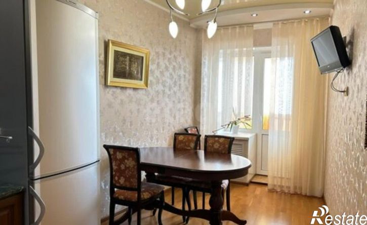 2-комн квартира улица 7 Ноября, 103,  д. 103