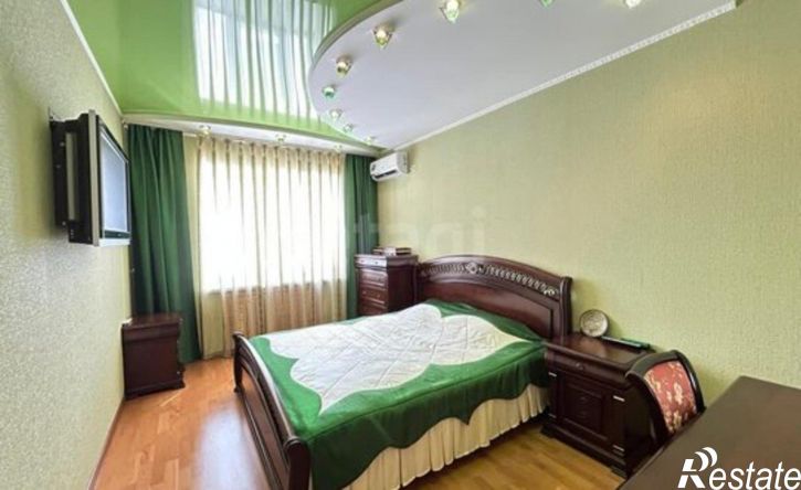 2-комн квартира улица 7 Ноября, 103,  д. 103