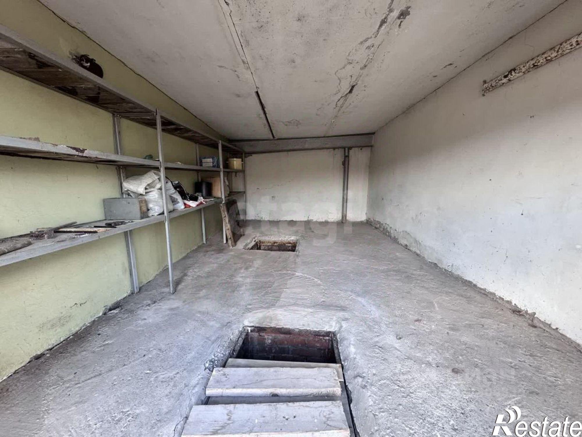 Купить гараж, место в паркинге за 287 888 рублей