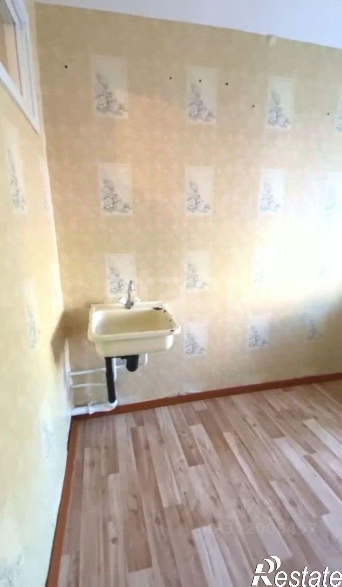 Купить квартиру за 3 000 000 рублей на Коммунистическая улица, 43