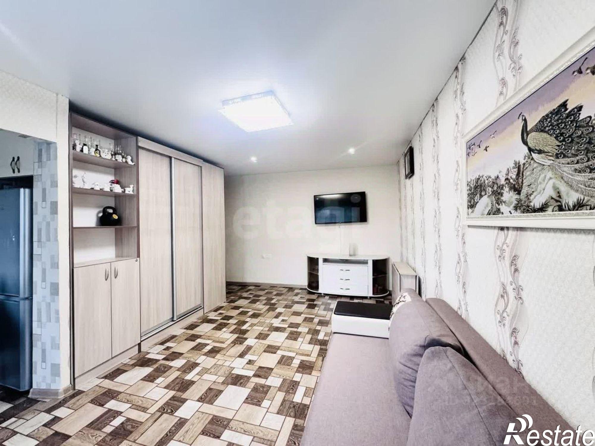 Купить квартиру за 2 450 000 рублей на улица Дружбы, 19А