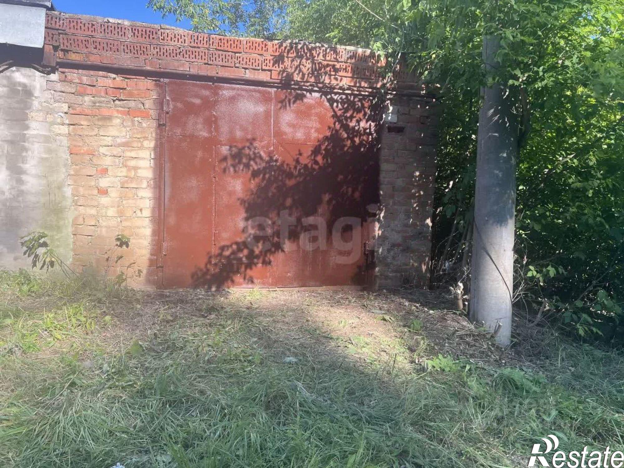 Купить гараж, место в паркинге за 246 642 рублей