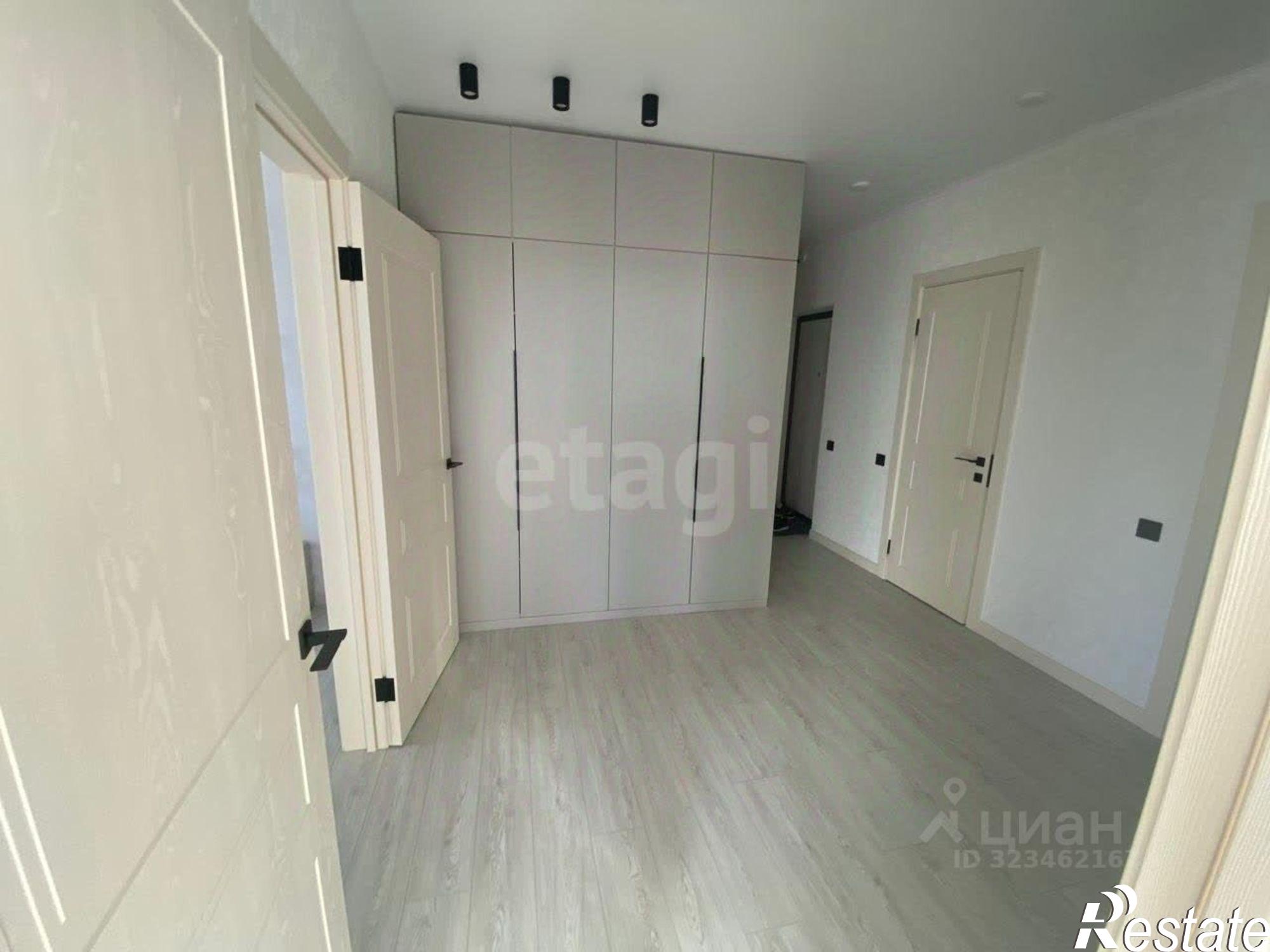 Купить квартиру за 8 000 000 рублей на проспект Октября, 38