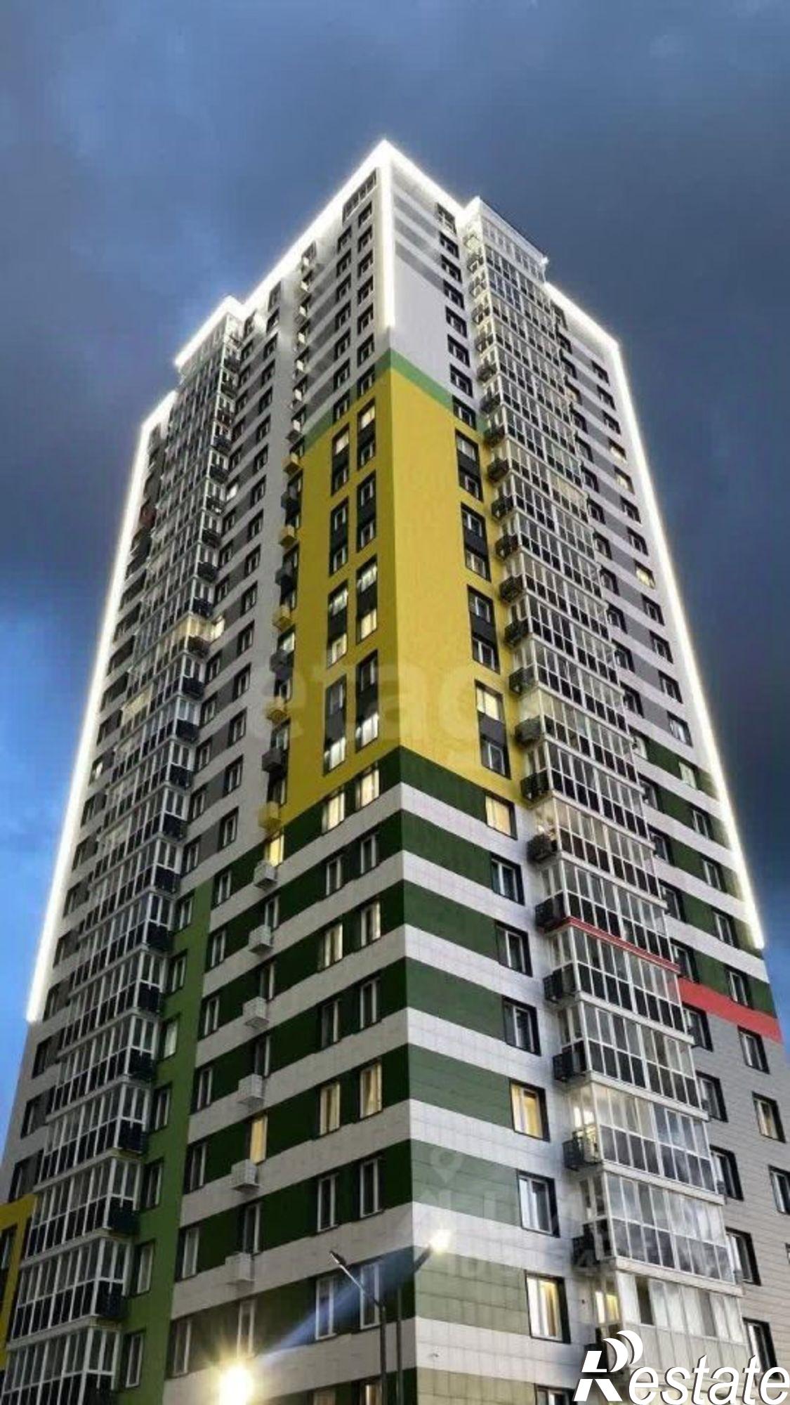 Купить квартиру за 8 000 000 рублей на проспект Октября, 38