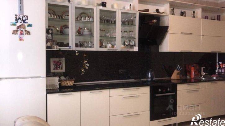 2-комн квартира пр-кт Октября, 87,  д. 87