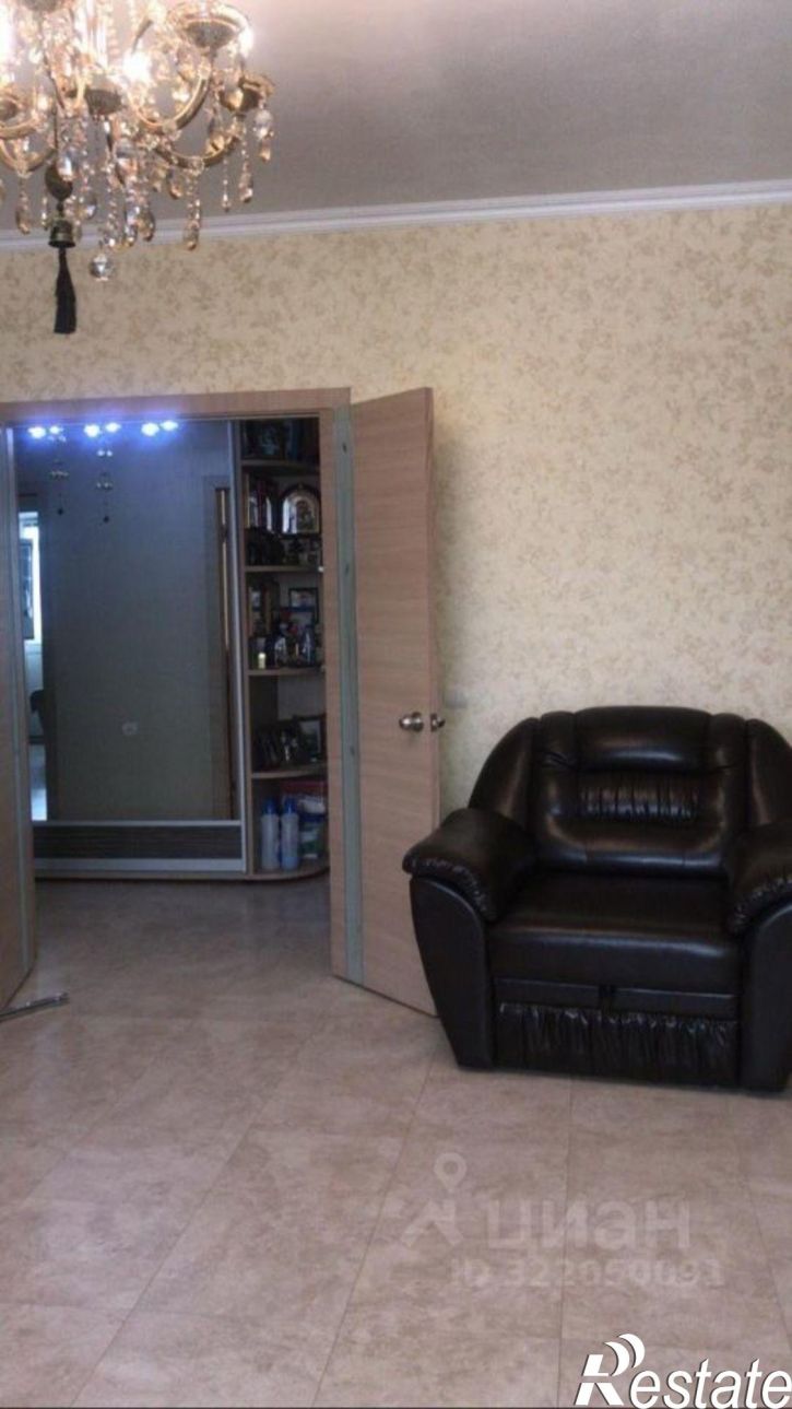 2-комн квартира пр-кт Октября, 87,  д. 87