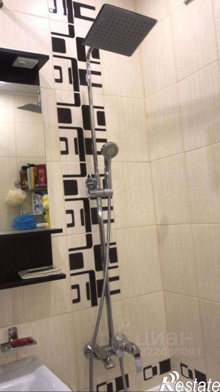 2-комн квартира пр-кт Октября, 87,  д. 87