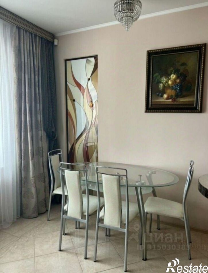 3-комн квартира ул 7 Ноября, 103,  д. 103