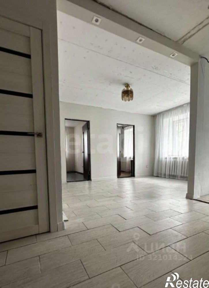 3-комн квартира Коммунистическая улица, 18,  д. 18