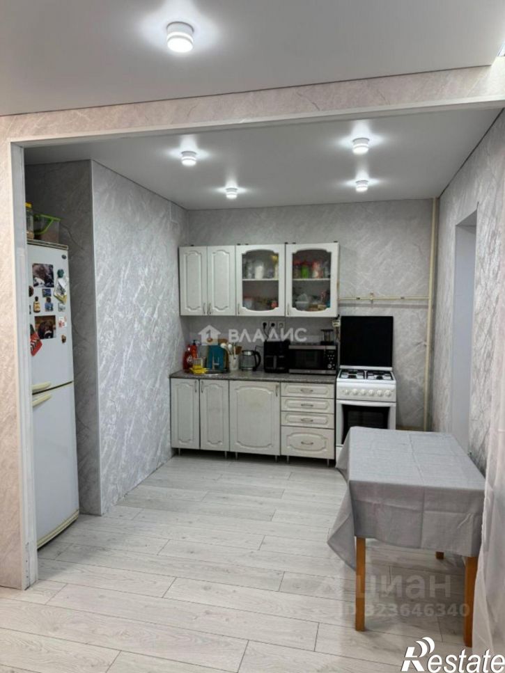 1-комн квартира улица Артёма, 128,  д. 128