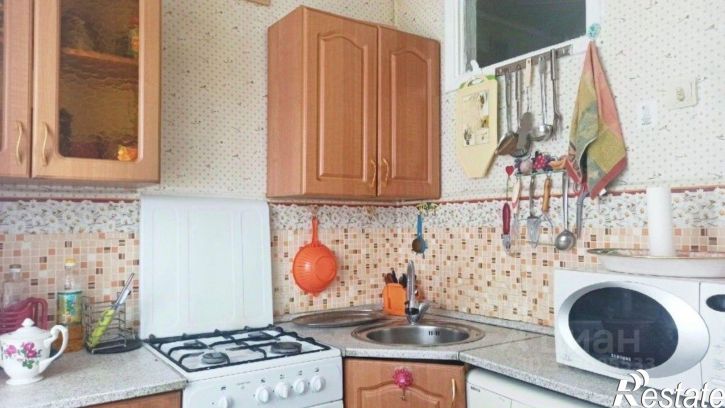 3-комн квартира улица Артёма, 15,  д. 15