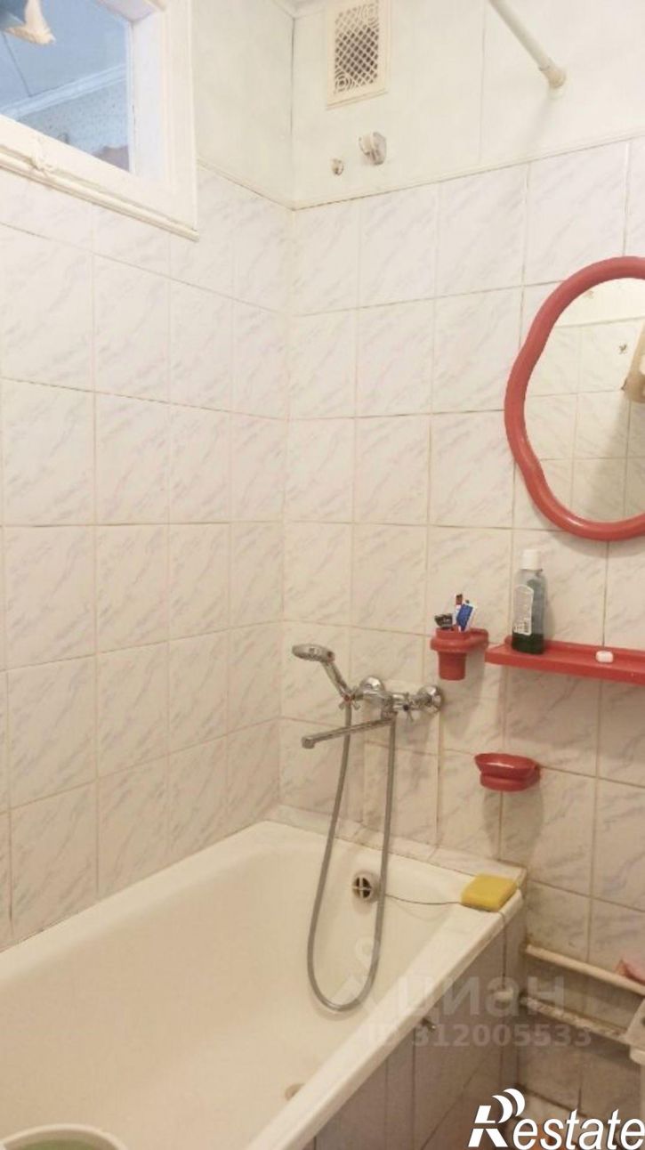 3-комн квартира улица Артёма, 15,  д. 15