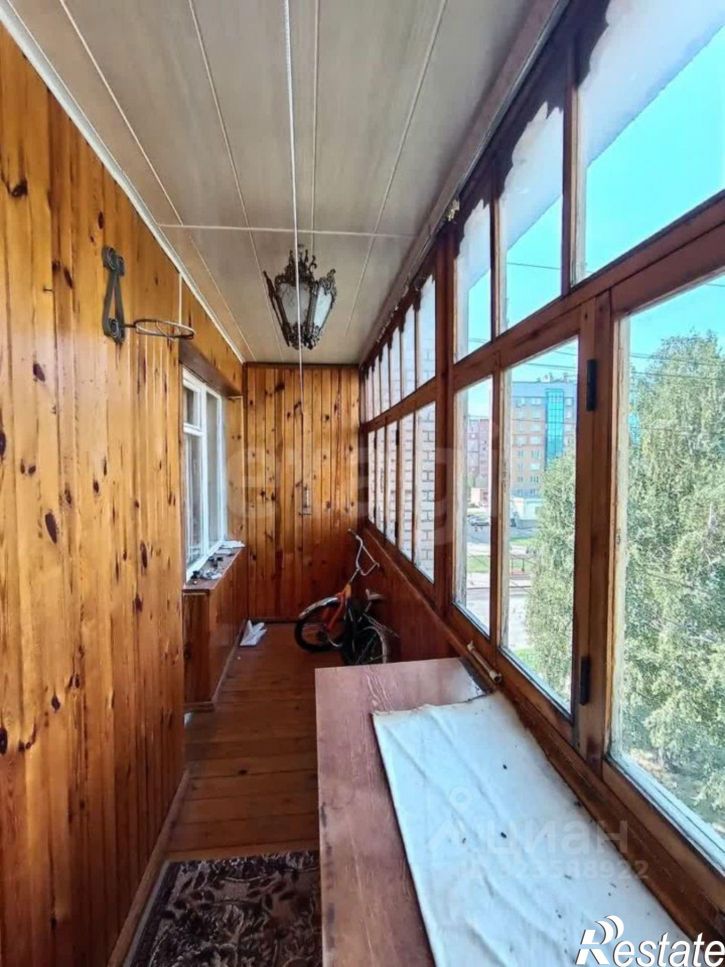 3-комн квартира улица Артёма, 15,  д. 15