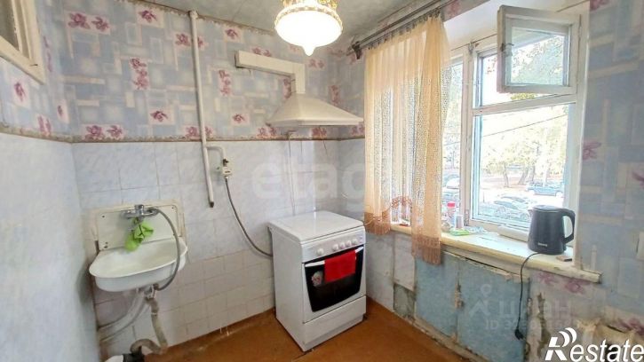 2-комн квартира Коммунистическая улица, 49,  д. 49