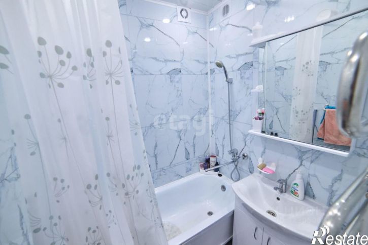 2-комн квартира улица Кочетова, 32,  д. 32