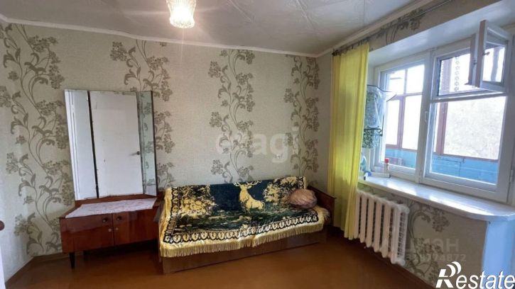 4-комн квартира улица Блюхера, 1,  д. 1