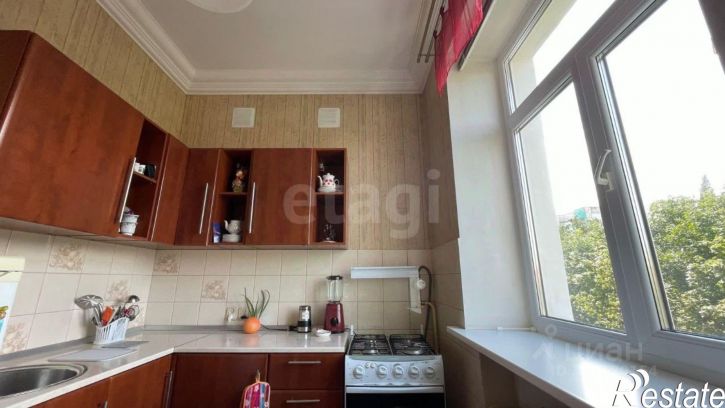 2-комн квартира