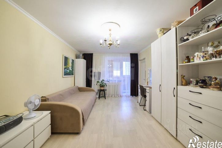 5-комн квартира улица Худайбердина, 222,  д. 222