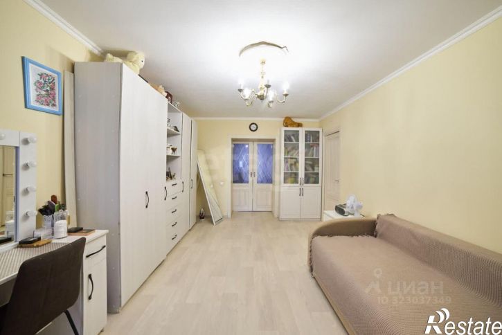 5-комн квартира улица Худайбердина, 222,  д. 222