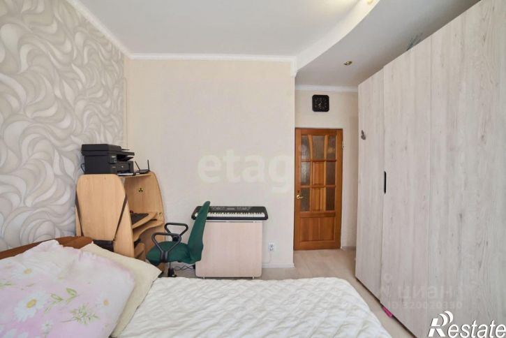 3-комн квартира Революционная улица, 9,  д. 9