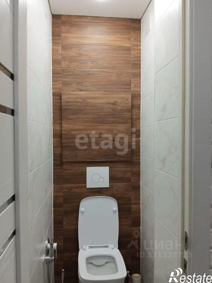 3-комн квартира улица Артёма, 23,  д. 23