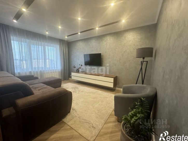 2-комн квартира проспект Октября, 42,  д. 42