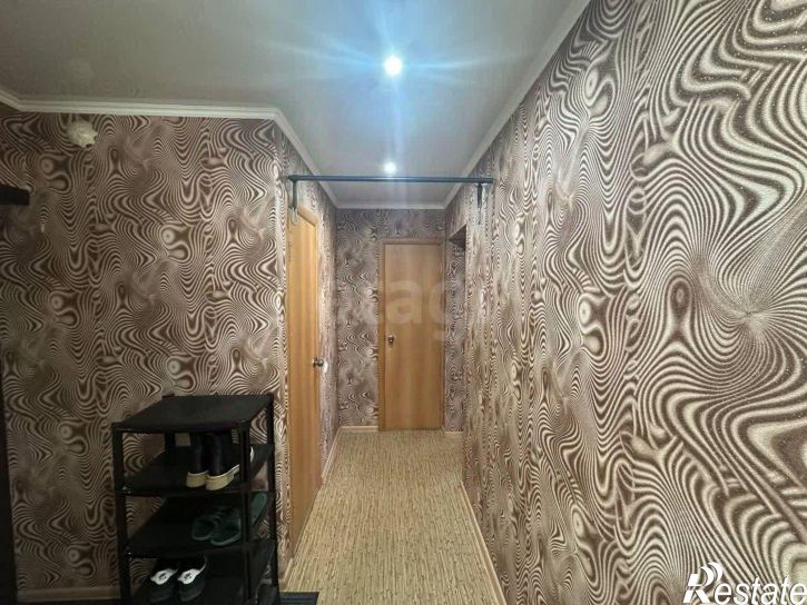 3-комн квартира улица Худайбердина, 140А,  д. 140А