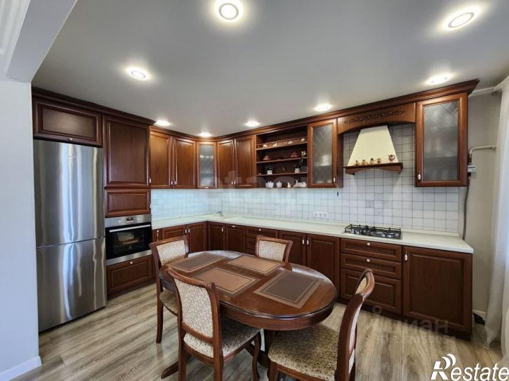 3-комн квартира улица Мира, 65А,  д. 65А