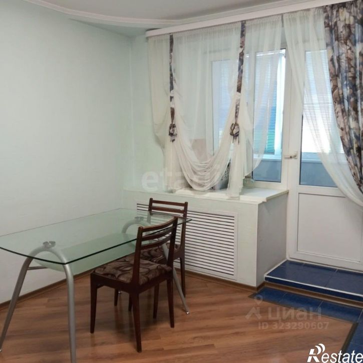 3-комн квартира улица Караная Муратова, 2,  д. 2