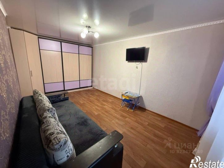 2-комн квартира Коммунистическая улица, 37,  д. 37