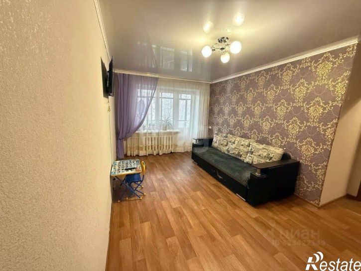 2-комн квартира Коммунистическая улица, 37,  д. 37