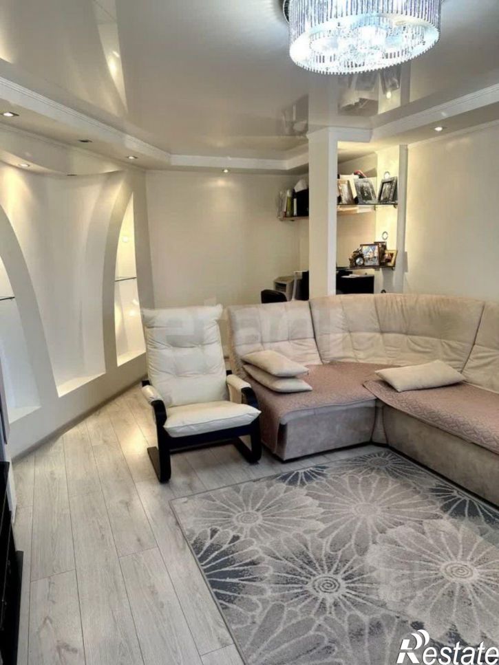 3-комн квартира улица Караная Муратова, 6,  д. 6