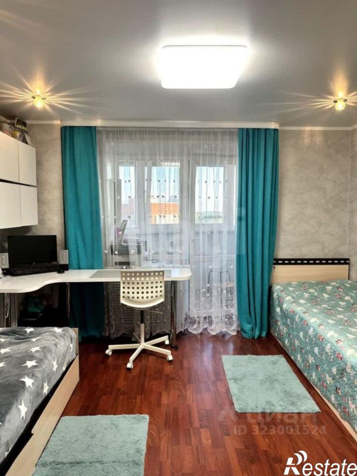 3-комн квартира улица Караная Муратова, 6,  д. 6