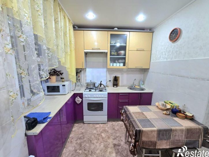 2-комн квартира улица Сазонова, 8,  д. 8