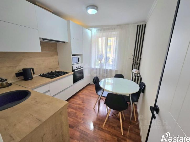 3-комн квартира улица Караная Муратова, 7,  д. 7