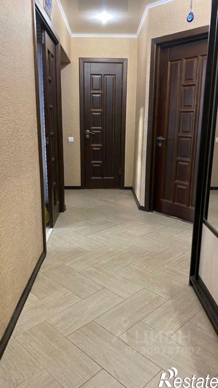 3-комн квартира улица Строителей, 28,  д. 28