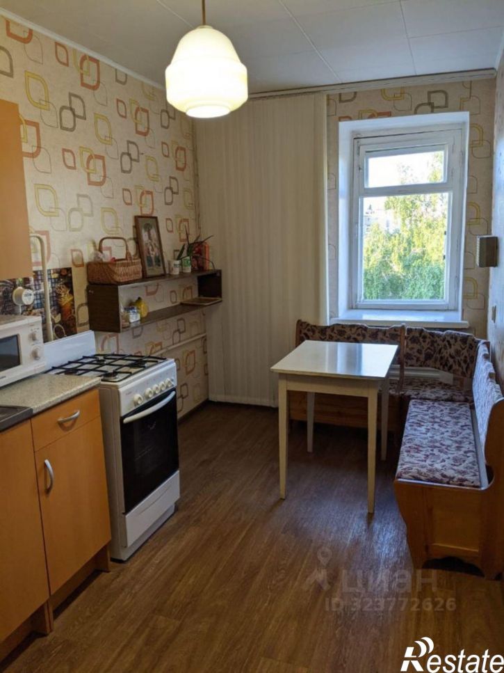 4-комн квартира ул Сазонова, 20,  д. 20