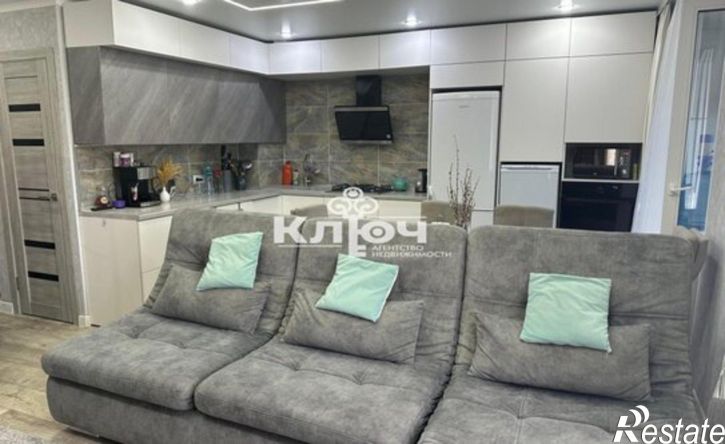 3-комн квартира улица Нахимова, 8,  д. 8